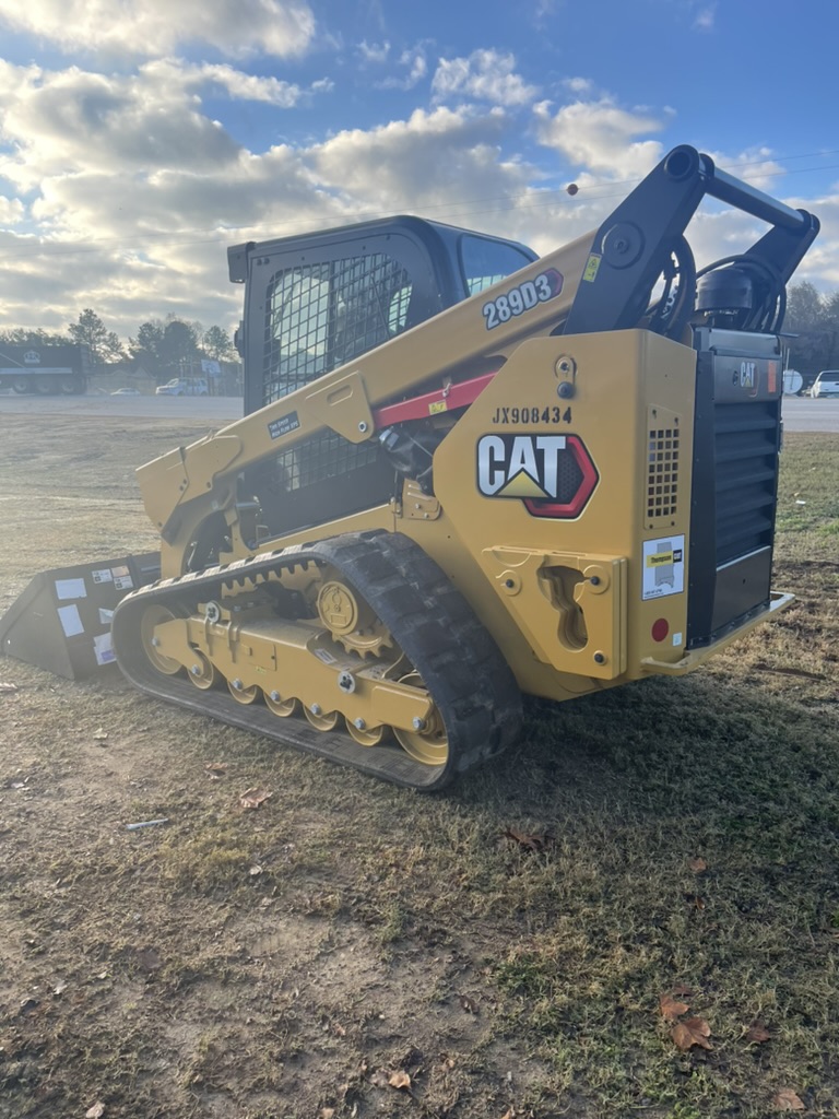 CAT 289D3 compact track loader side profile